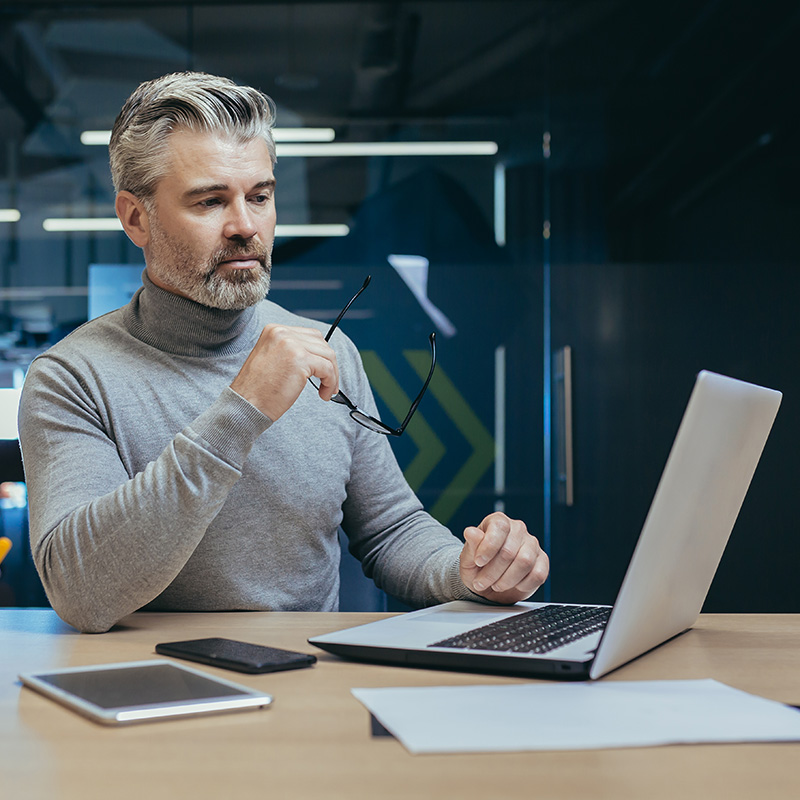 https://getyourdreamjob.net/wp-content/uploads/2025/07/change-career-1.jpg